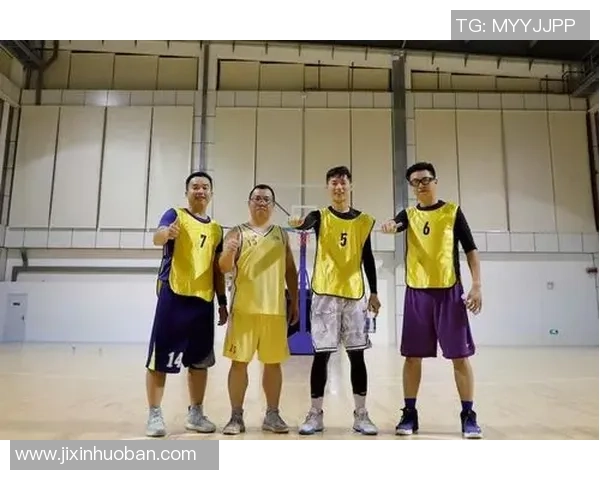 赛后分析：成都篮球队与南京篮球队的团队协作表现及其影响因素探讨